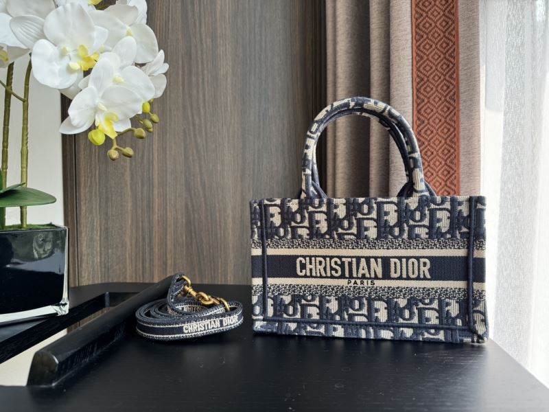 Dior Shopping Bags